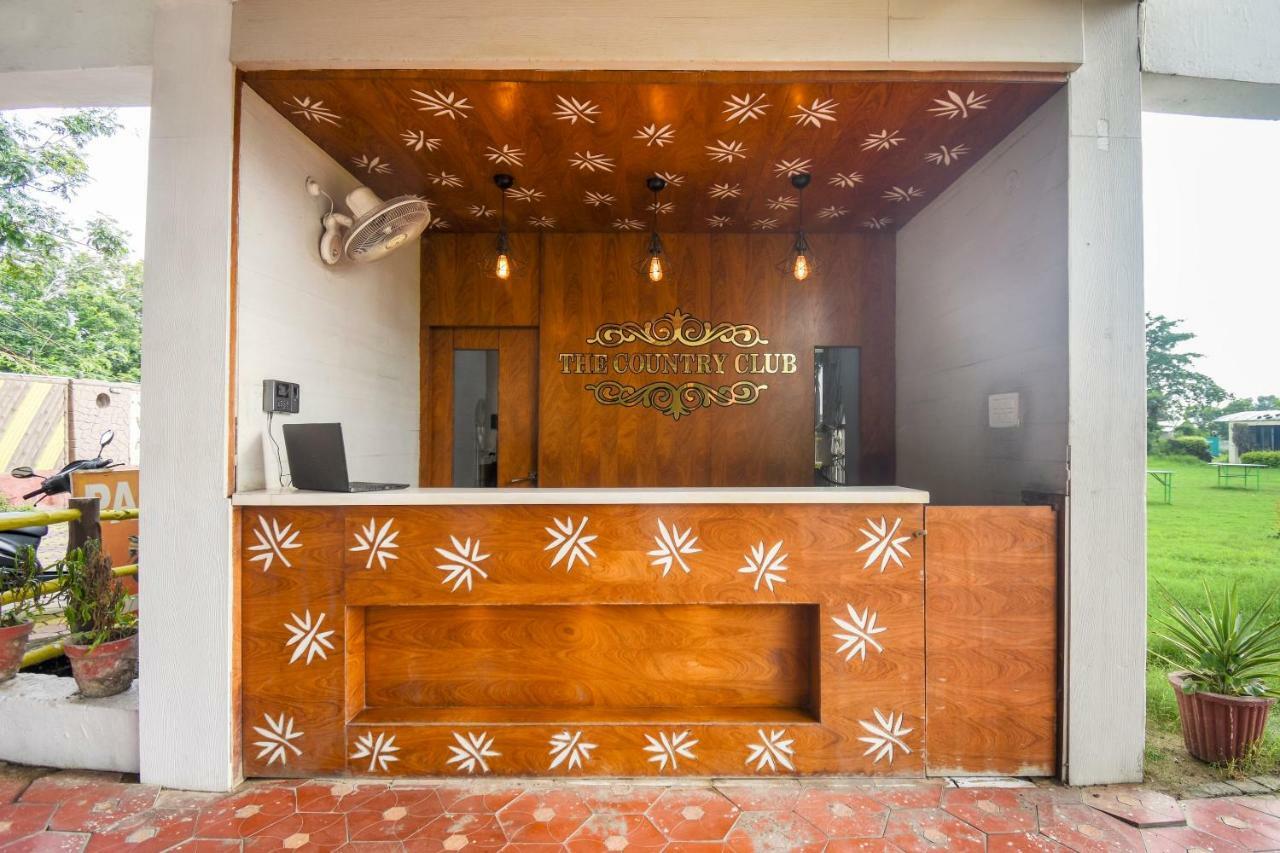 Oyo 47464 Hotel The Country Club Bilaspur  Luaran gambar