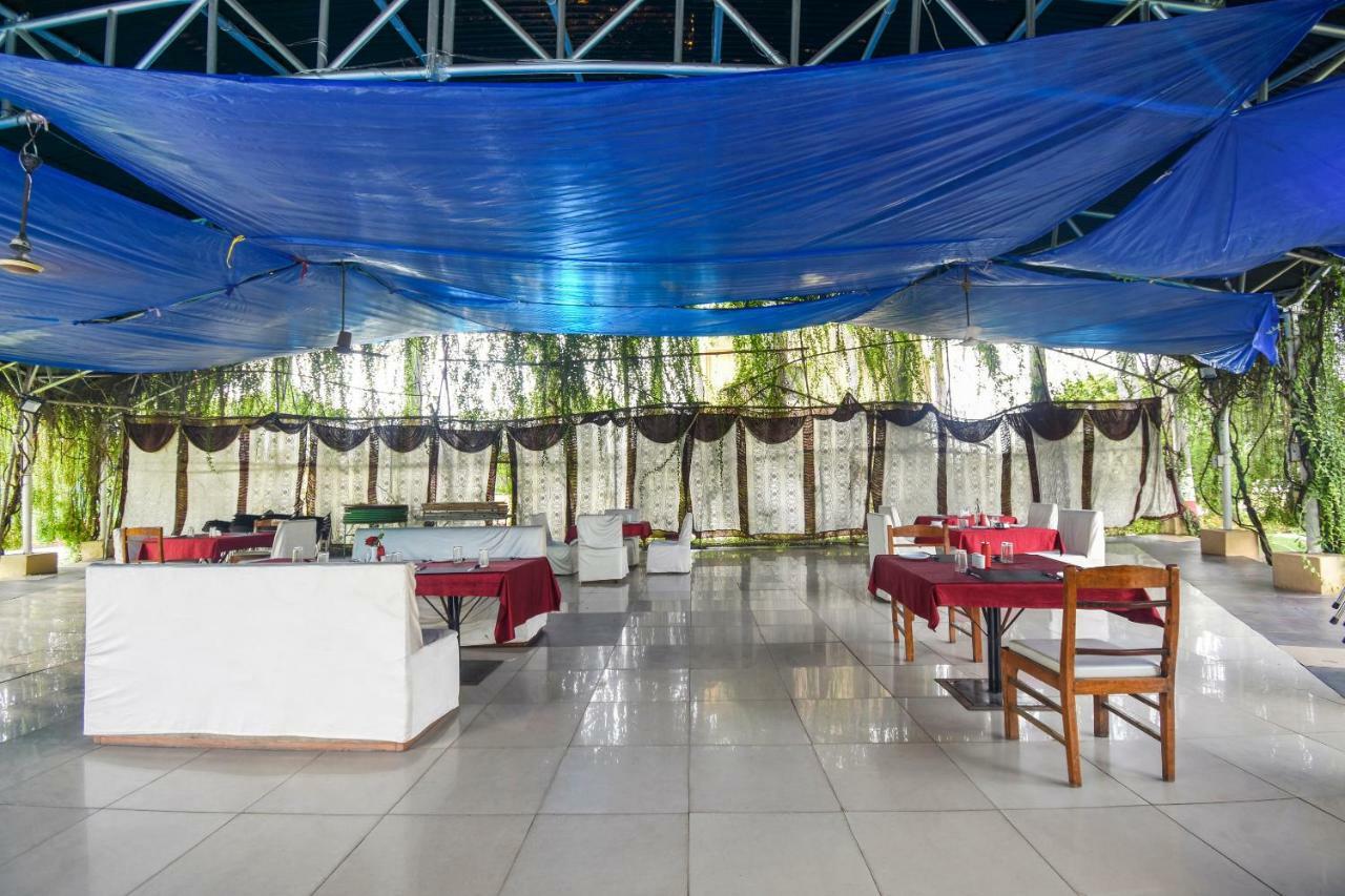 Oyo 47464 Hotel The Country Club Bilaspur  Luaran gambar