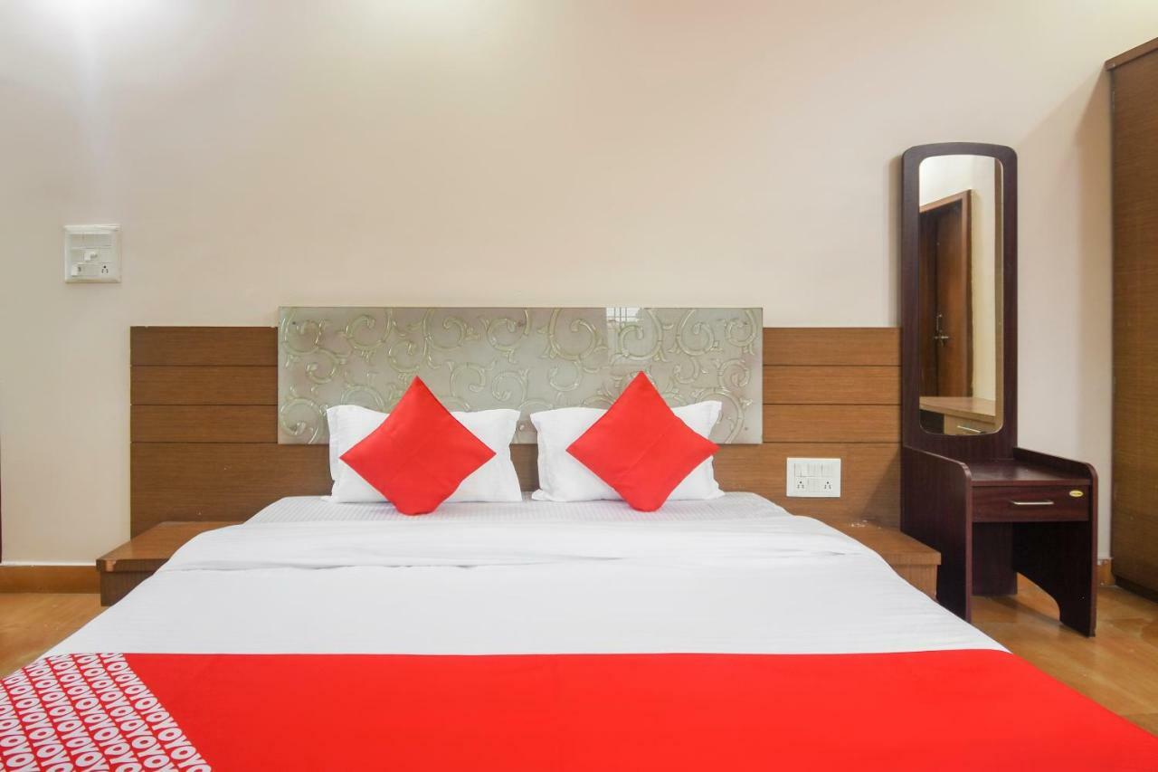 Oyo 47464 Hotel The Country Club Bilaspur  Luaran gambar